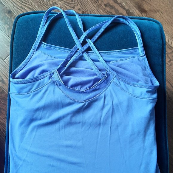 Alo Tank - Picture 3 of 4